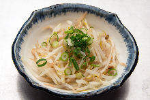 Bean sprout salad