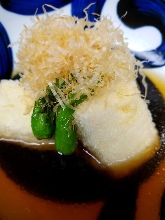 Deep-fried tofu in broth