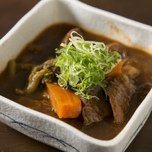 Simmered beef tendon