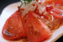 Sliced tomato