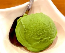 Matcha ice cream