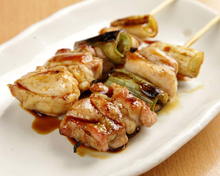 Negima (green onion pieces and chicken)