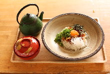 Seafood rice bowl