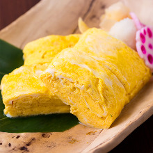 Japanese-style rolled omelet