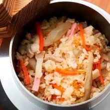 Kamameshi (pot rice)