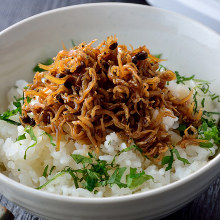 Jako Meshi (fishcake rice)