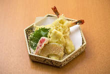 Assorted tempura