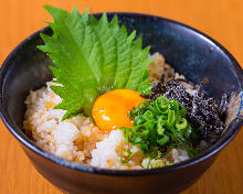 Tamagokake gohan (rice with raw egg)