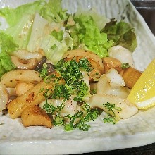 Grilled squid with butter