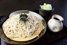 Chilled buckwheat noodles without broth