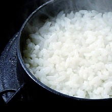 Donabe Gohan (rice in an earthen pot)