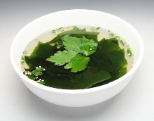 Wakame seaweed soup