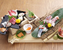 Assorted sashimi