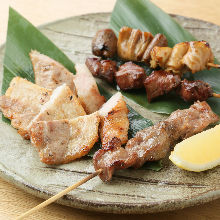 Assorted grilled pork skewers, 5 kinds