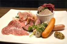 Other hams / sausages / smoked meats