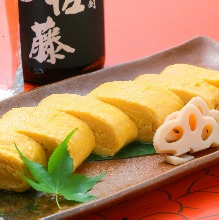 Japanese-style rolled omelet