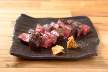 Grid-grilled Wagyu beef