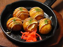 Takoyaki (octopus balls)