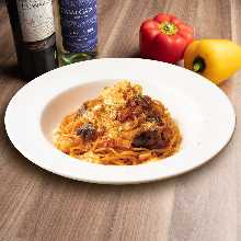 Pasta with eggplant tomato sauce