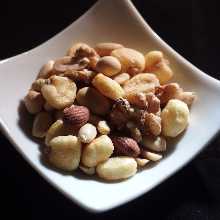 Mixed nuts 