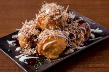 Takoyaki (octopus balls)