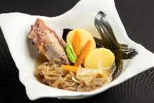 Nikujaga (simmered meat and potatoes)