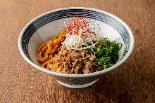 Soupless dandan noodle meal