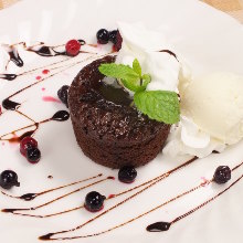 Fondant au chocolat (lava cake)