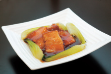 Simmered cubed meat