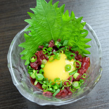 Horse meat tartare