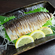 Seared pickled mackerel