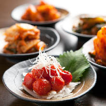 Tomato kimchi