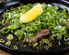 Negi tan shio (salted tongue with green onions)