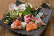 Assorted sashimi