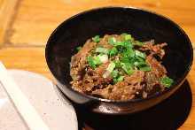 Simmered beef tendon