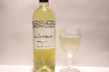 glass wine white