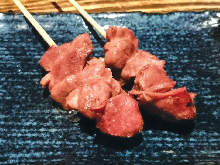 Salt-grilled gizzard skewer