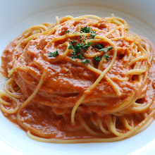 Tomato cream pasta