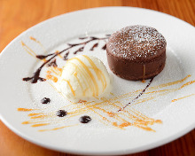 Fondant au chocolat (lava cake)