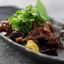 Simmered beef tendon