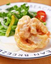 Fried shrimp dressed with mayonnaise