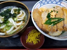 Pork cutlet rice bowl