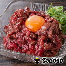 Seared beef tartare