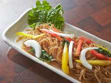 Bean-starch vermicelli salad