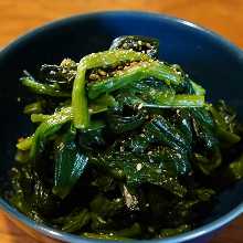 Spinach namul (Korean seasoned spinach)