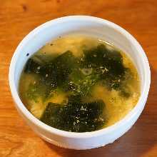 Wakame seaweed egg drop soup