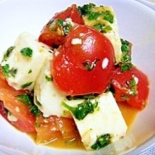 Grilled tomato