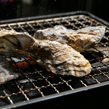 Unsalted grilled oyster