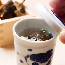 Sake Flavored with Grilled Puffer Fish Fins