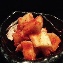 Cubed daikon radish kimchi